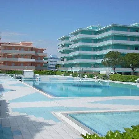 Luxurious With Need Bibione