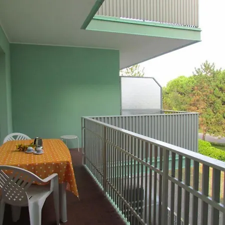 Luxurious With Need Appartement